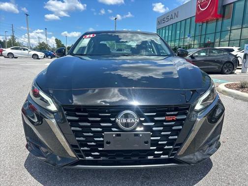 2024 Nissan Altima SR FWD
