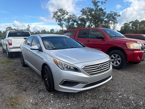 2016 Hyundai SONATA SE