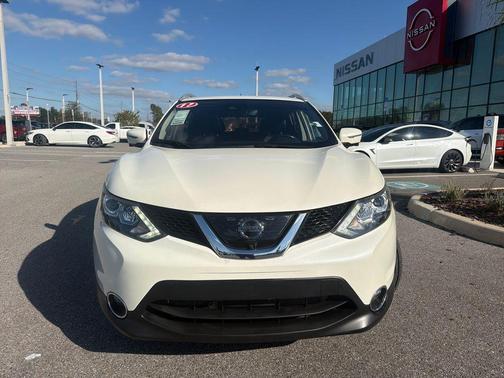 2017 Nissan Rogue Sport SL