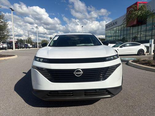 2025 Nissan Murano SV