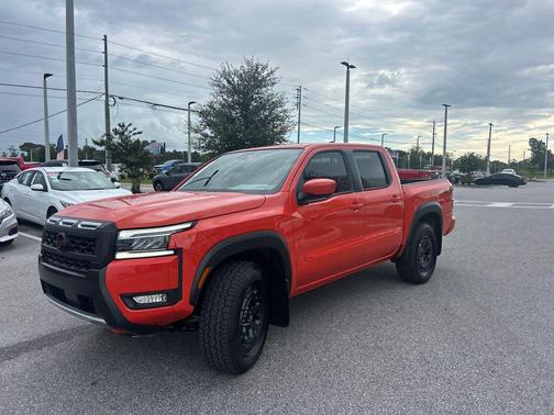 2025 Nissan Frontier PRO-4X
