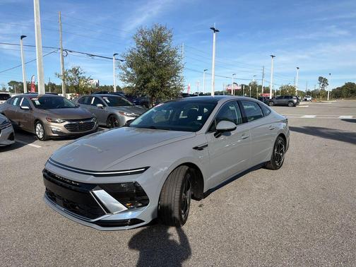 2024 Hyundai SONATA SEL