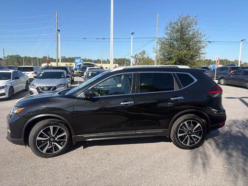 2020 Nissan Rogue SL