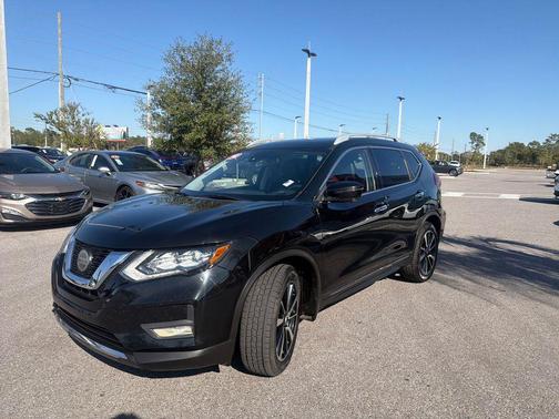2020 Nissan Rogue SL