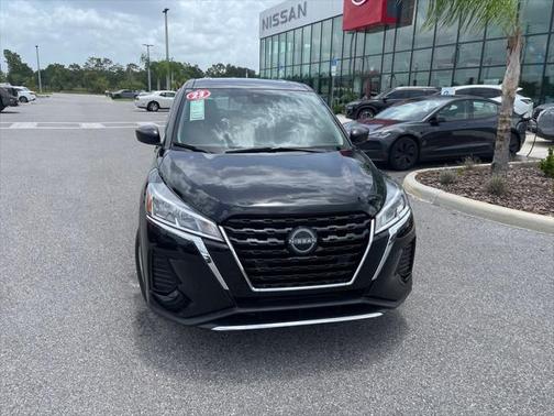 2023 Nissan Kicks S