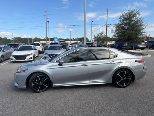 2019 Toyota Camry XSE