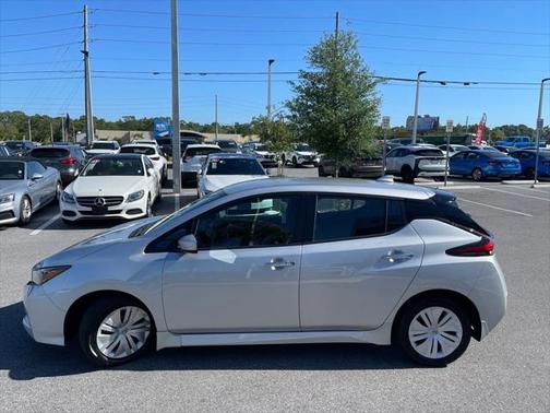 2023 Nissan Leaf S 40 kWh
