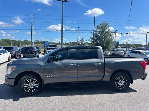2021 Nissan Titan SV