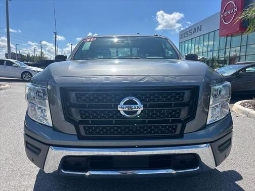2021 Nissan Titan SV
