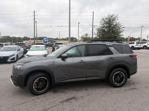 2025 Nissan Pathfinder Rock Creek 4WD