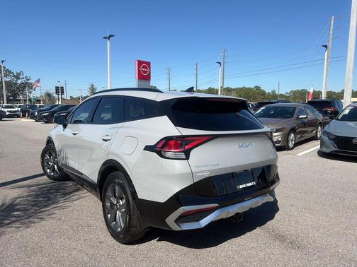 2023 Kia Sportage SX