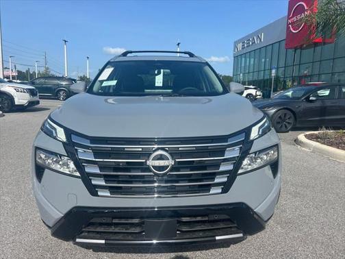 2025 Nissan Rogue Platinum