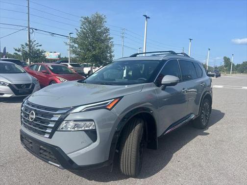 2025 Nissan Rogue Platinum