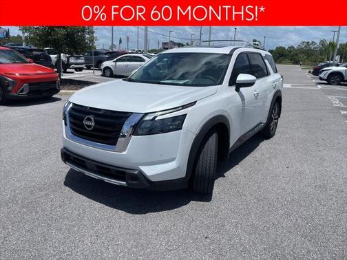 2025 Nissan Pathfinder Platinum FWD