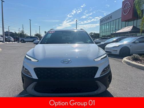 2022 Hyundai KONA SEL