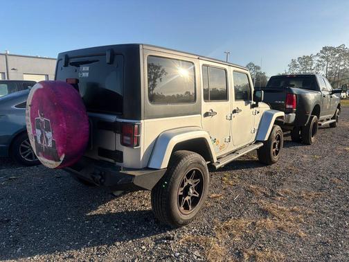 2011 Jeep Wrangler Unlimited Sahara