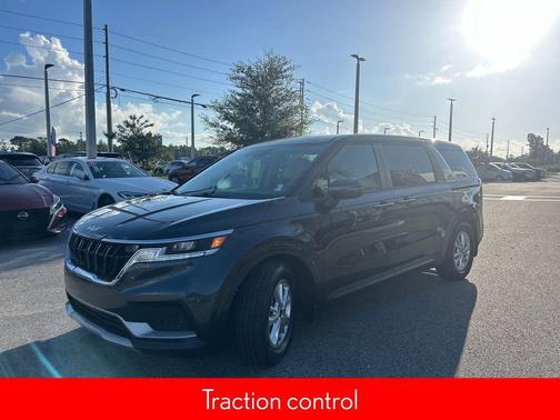 2022 Kia Carnival LXS