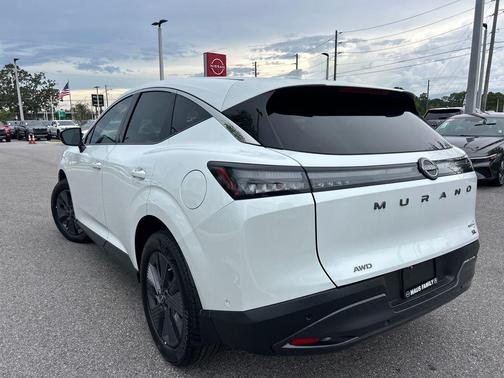 2025 Nissan Murano SL