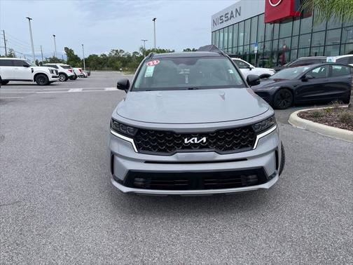 2022 Kia Sorento SX