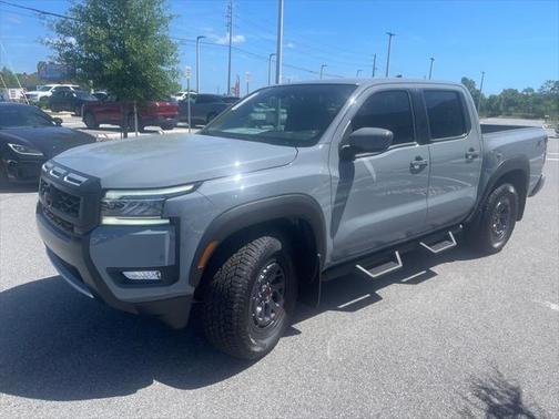 2025 Nissan Frontier PRO-X