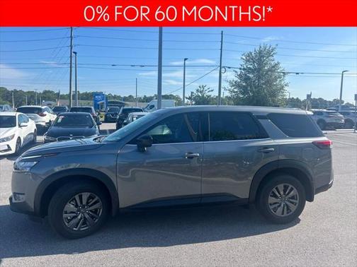 2025 Nissan Pathfinder S FWD