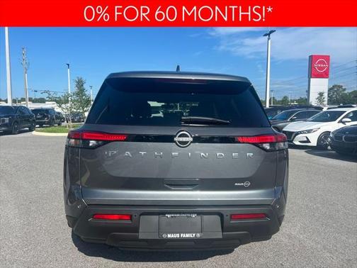 2025 Nissan Pathfinder S FWD