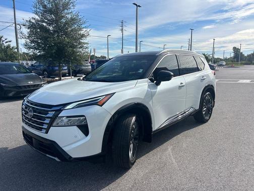 2024 Nissan Rogue Platinum