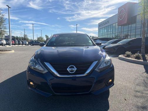 2017 Nissan Altima 2.5 SR