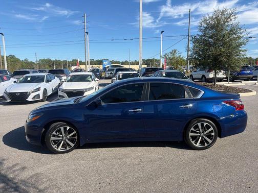 2017 Nissan Altima 2.5 SR