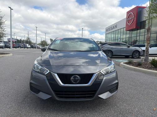 2021 Nissan Versa 1.6 S