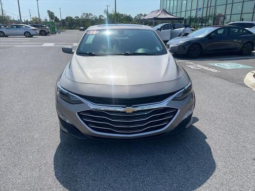 2022 Chevrolet Malibu FWD LT