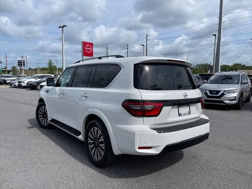 2024 Nissan Armada SL 2WD