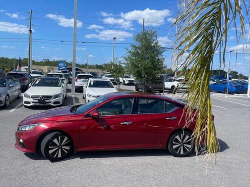 2022 Nissan Altima 2.5 SL
