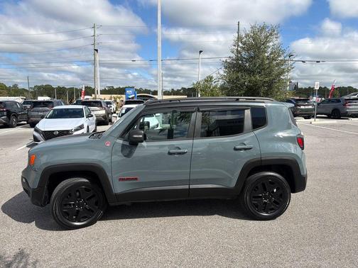 2018 Jeep Renegade Trailhawk