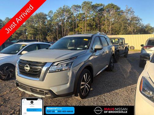 2024 Nissan Pathfinder Platinum 4WD