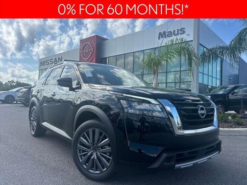 2025 Nissan Pathfinder SL FWD