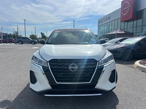 2023 Nissan Kicks SV