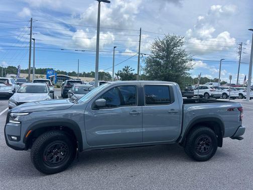 2025 Nissan Frontier PRO-4X