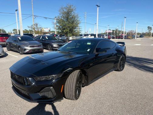 2025 Ford Mustang GT Premium