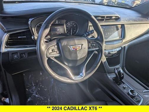 2024 Cadillac XT6 Luxury AWD