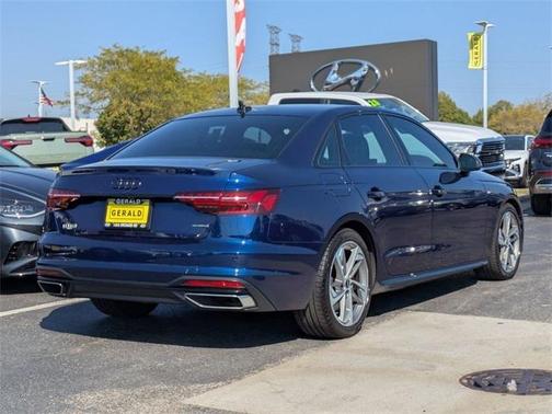 2022 Audi A4 45 S line Premium Plus