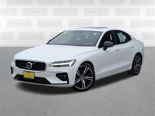 2019 Volvo S60 T5 R-Design