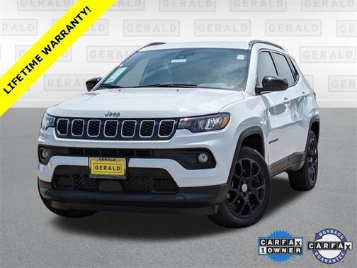 2024 Jeep Compass Latitude Lux