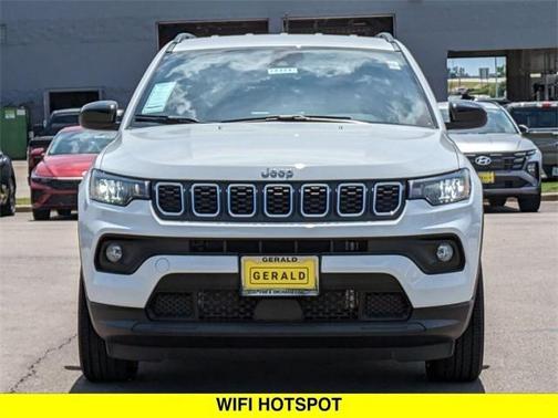 2024 Jeep Compass Latitude Lux
