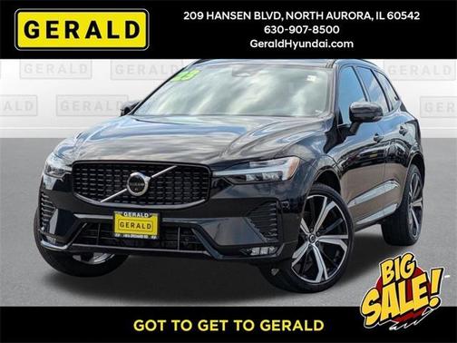 2023 Volvo XC60 B5 Ultimate Dark Theme