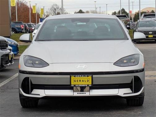 2024 Hyundai IONIQ 6 SEL
