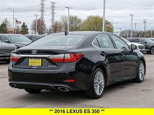 2016 Lexus ES 350 Base