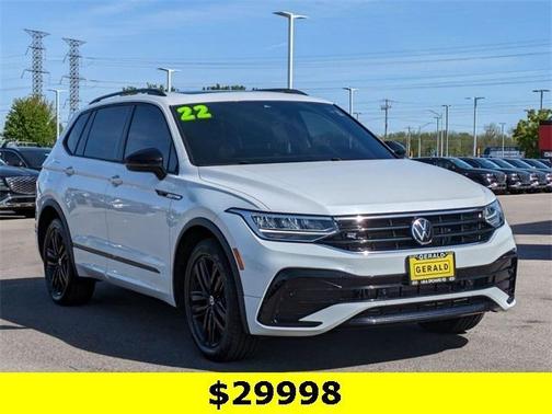 2022 Volkswagen Tiguan 2.0T SE R-Line Black
