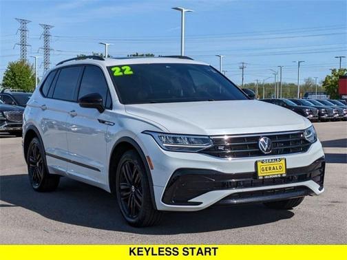 2022 Volkswagen Tiguan 2.0T SE R-Line Black