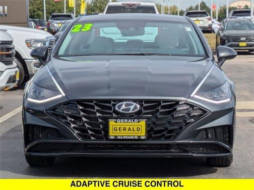 2023 Hyundai SONATA SEL